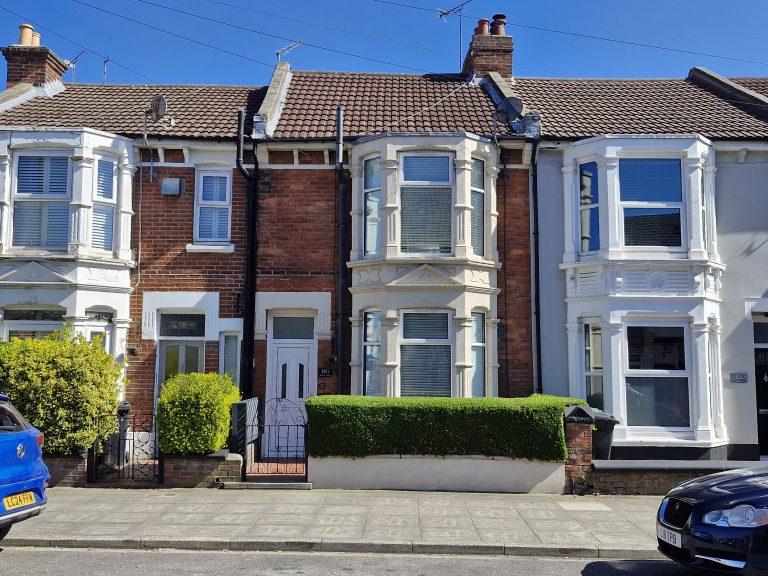 Milton Road, Portsmouth, PO3