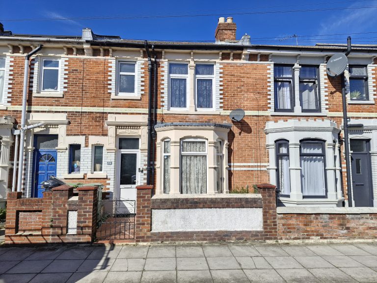 St. Pirans Avenue, Portsmouth, PO3