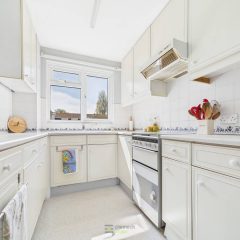 Chadderton Gardens, Portsmouth, PO1