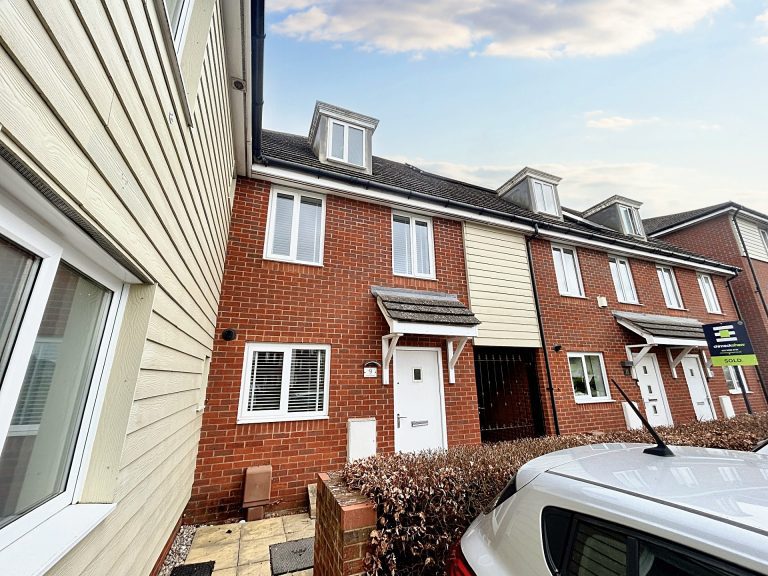 Arras Road, Portsmouth, PO3