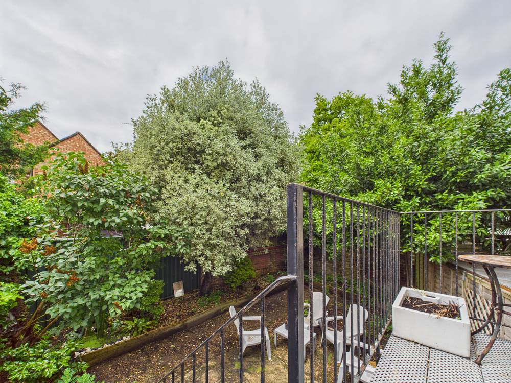 Property Image 11