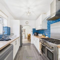 Priorsdean Avenue, Portsmouth, PO3