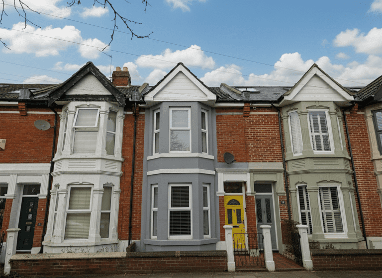 Priorsdean Avenue, Portsmouth, PO3